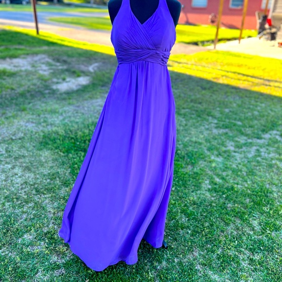 Halter Purple “Pretty Maids” Gown Size 8: Has been taken in on the sides - Picture 6 of 10
